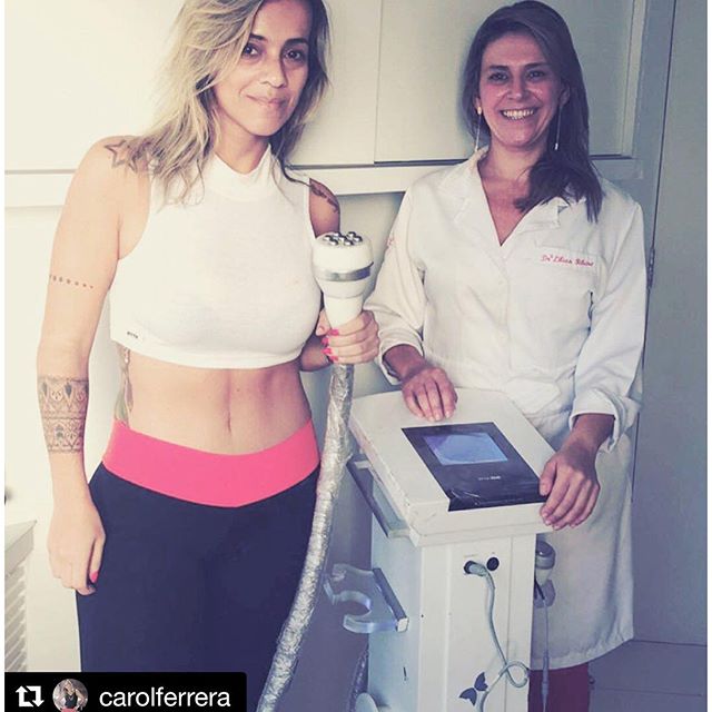 #Repost @carolferrera ・・・ que alegria receber esse carinho! Poucos profissionais são tão honestos quanto @dra_lilianrenewmed tempo atrás eu quis fazer a famosa criolipolise e ela foi a primeira a me dizer: eu tenho o aparelho mas não te indico, espera que vou ter aparelho de criofrequencia se fosse qualquer outro, faria o que eu queria sem se preocupar com meu resultados, iria querer apenas fechar mais um pacote. Quer entender o porque ? Vai no ig dela, ninguém melhor que ela pra explicar. Sou cliente da clínica @renewmed há 4 anos, minha prótese e minha abdominoplastia foi feita aqui. Ou seja, não entendam isso como uma simples divulgação de profissional, mas como uma dica mesmo.Podem seguir, são os melhores profissionais !!