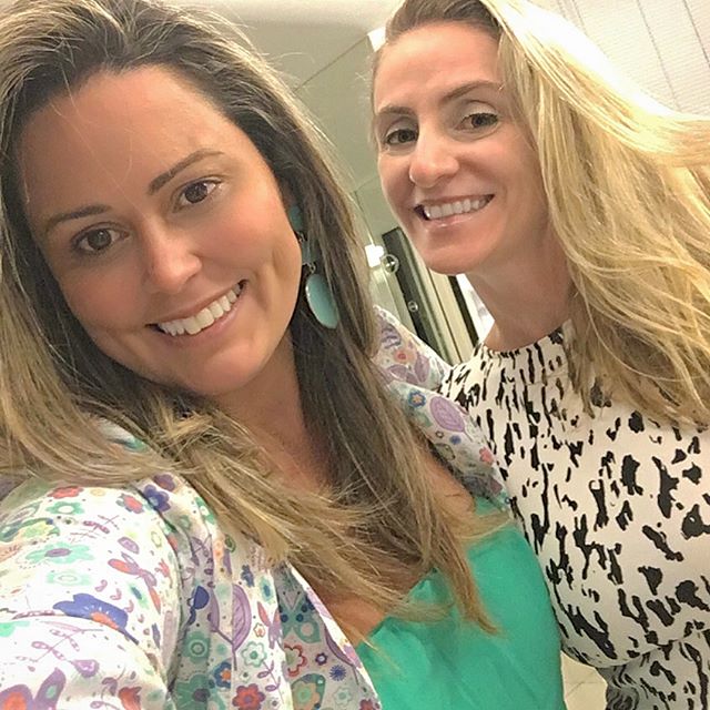 Finalizando o dia com a minha amiga mãos de fada! @lulimaterapiascorporais