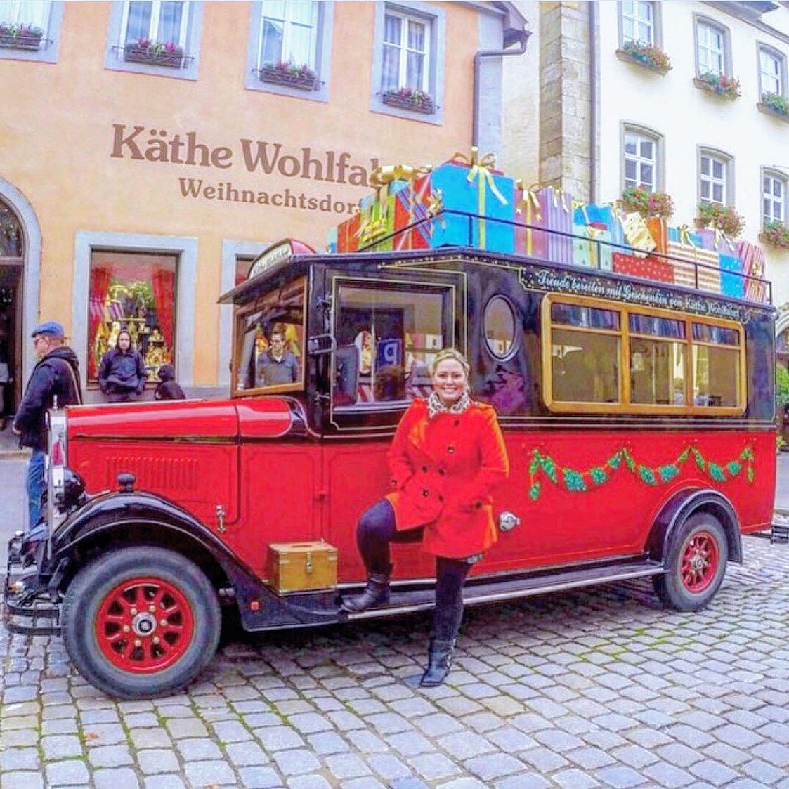 Só porque eu tô em clima total de arrumação de Natal hoje! A loja mais linda que já estive. Lá é Natal o ano inteiro... fica em Rothenburg ob der Tauber, Alemanha.